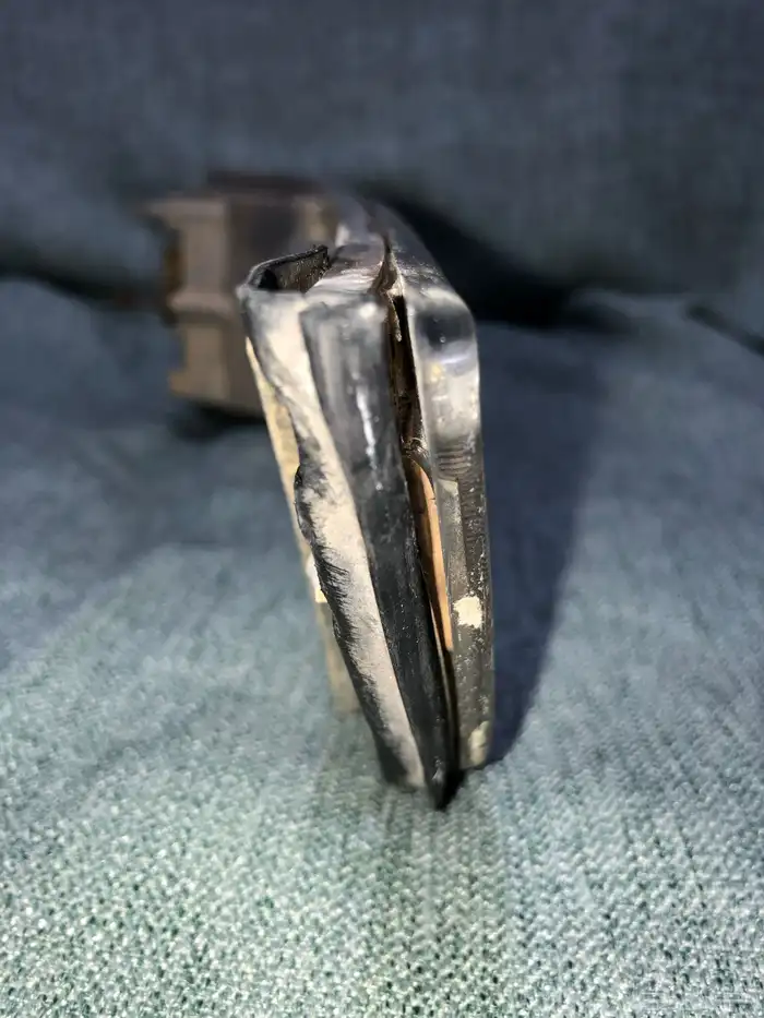 اسطب فورد ماركيز (( جانبي )) جهة اليمين 6