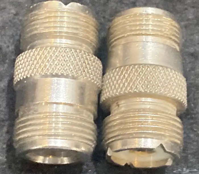 ملحقات أصليه للآيكوم أو أي أجهزة مراسلات لاسلكية 17