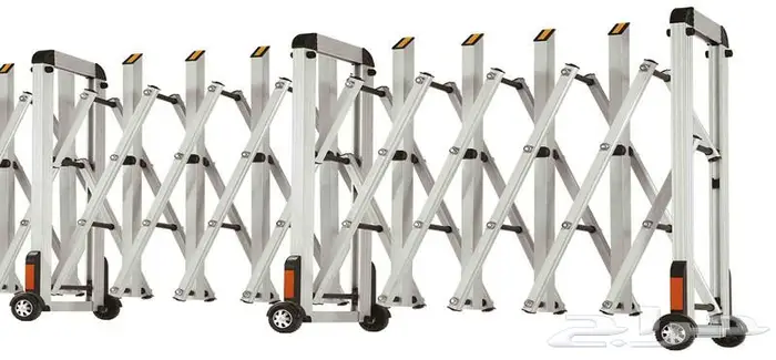 حواجز المونيوم متحركه بعجلات والطي لتنظيم الفاعليات 1