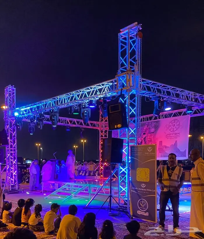 تأجير اضاءات شاشات مسرح 3