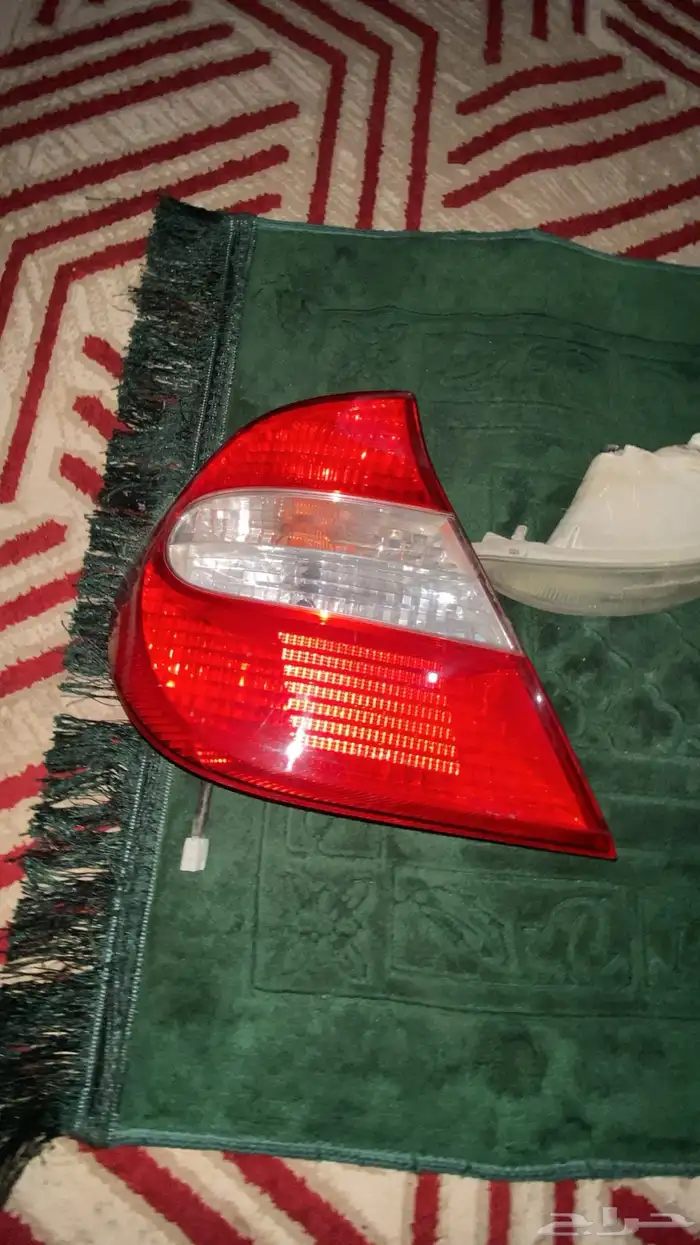 اسطبات و كشافات اماميه كامري اصليه يمين ويسار 3
