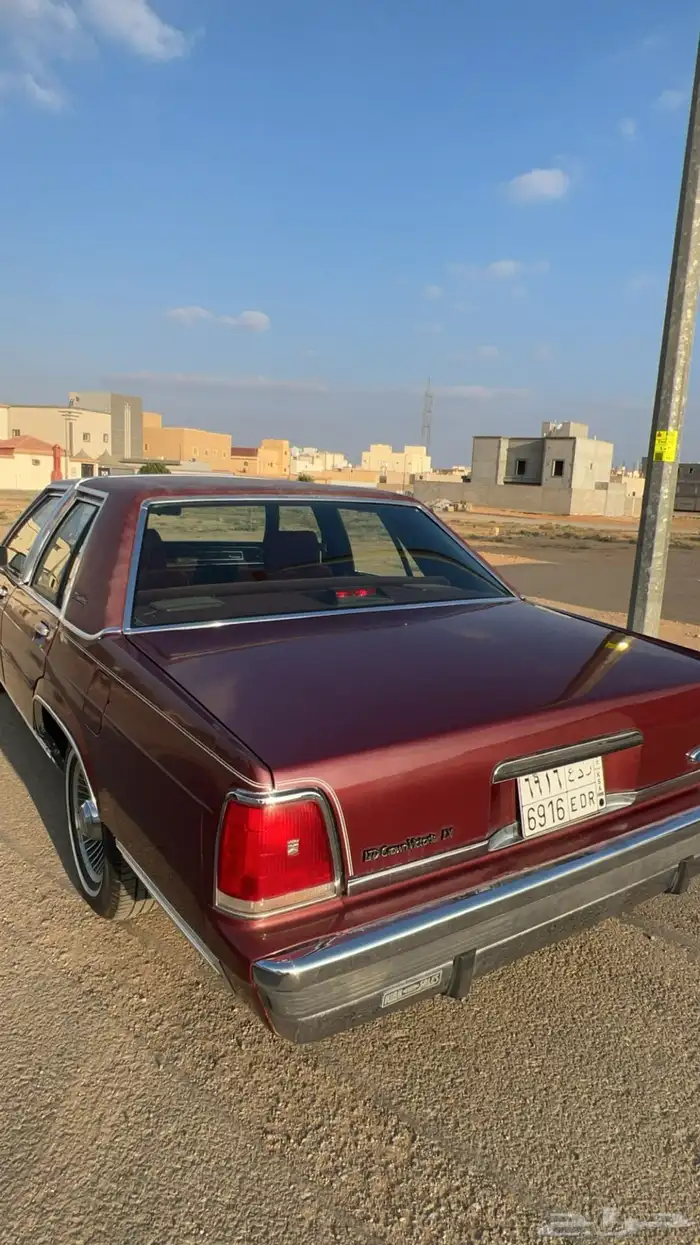 كراون فكتوريا مخزن مديل 1988 عنابي وكاله 15