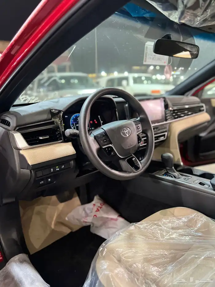 كامري E 2025 بنزين سعودي اصفار إستلام فوري 8
