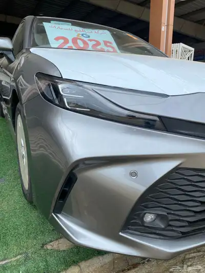 كامري 2025 LE نص فل رمادي 6