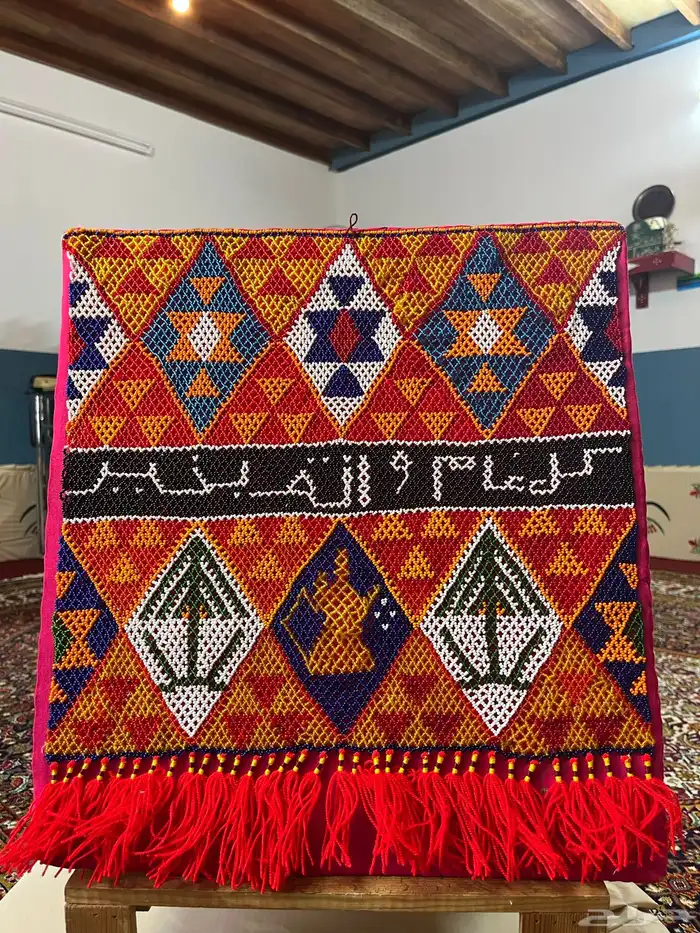 مشغولات يدوية عمرها فوق 60 سنه 3