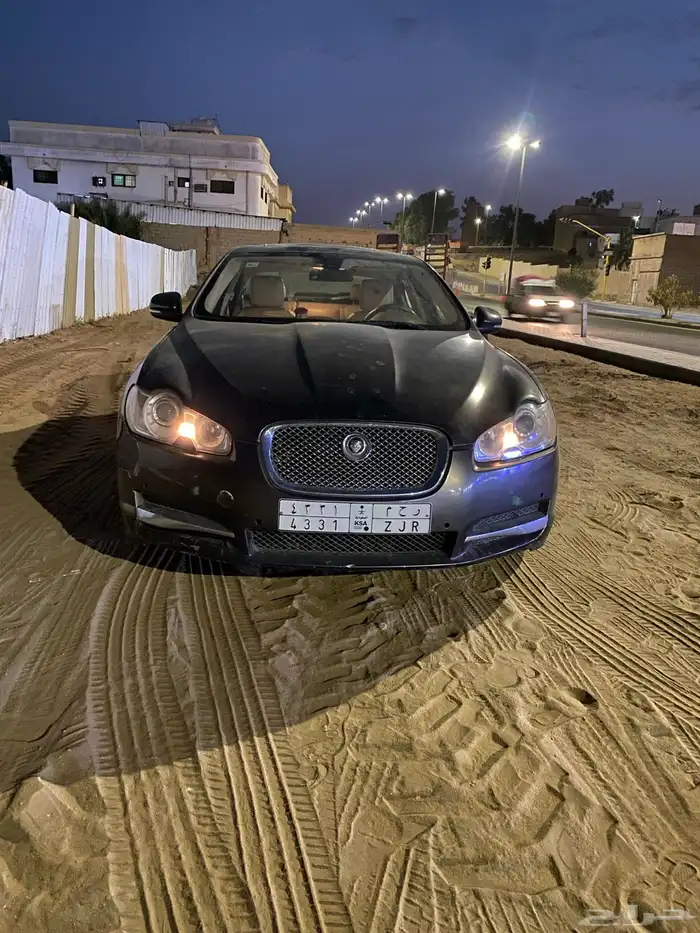جاكوار 2010 xf 11