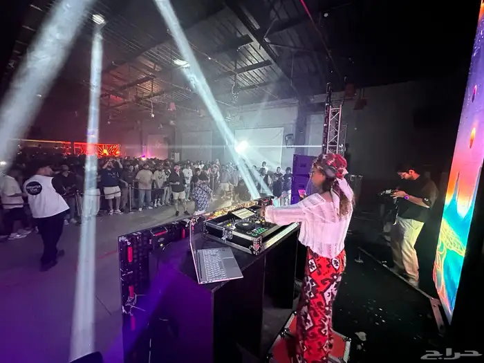 تنسيق حفلات تاجير سماعات ديجي Dj سماعات لاين آري 8