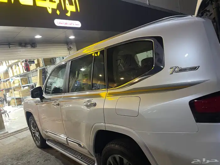 شمعات لاندكروزر 2022_2023_2024 شكل الفل كامل 13