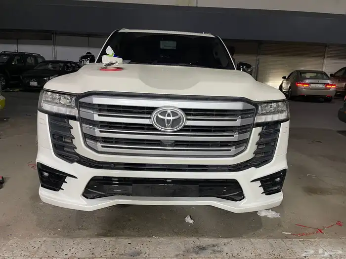 شمعات لاندكروزر 2022_2023_2024 شكل الفل كامل 12