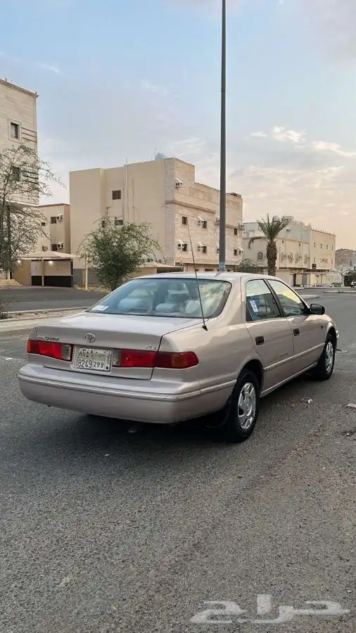 كامري 2001مجدد مفحوس مرشوش كامل ع نظافه بدون حوادث 1