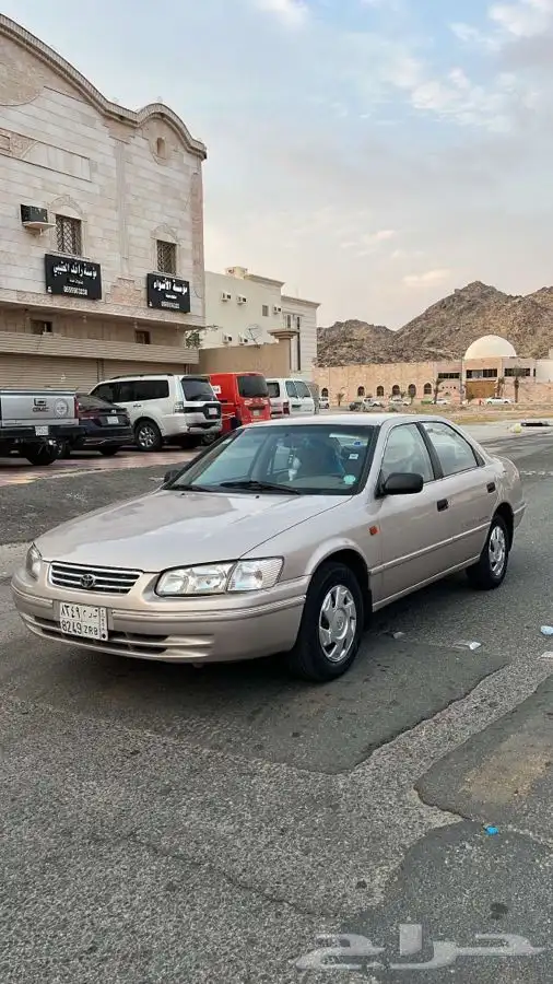 كامري 2001مجدد مفحوس مرشوش كامل ع نظافه بدون حوادث 0
