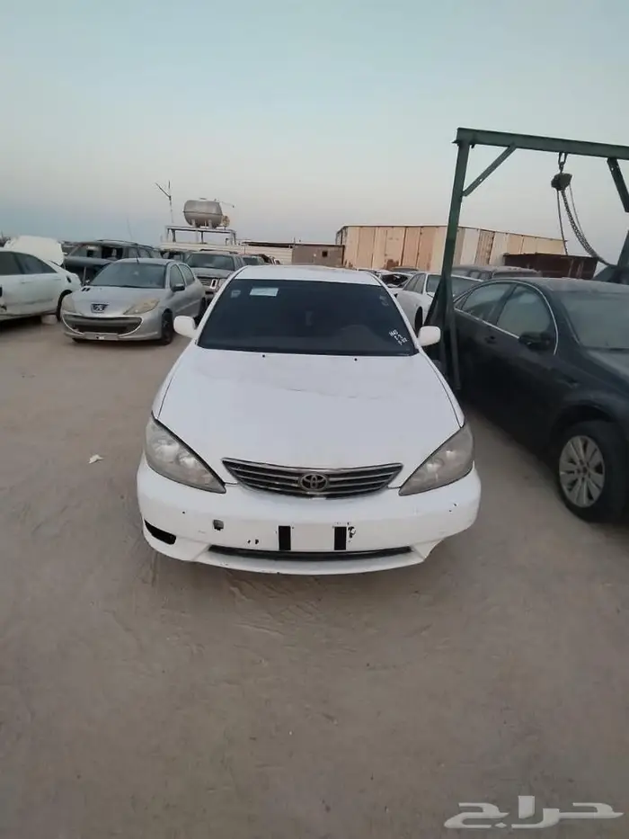 كامري 2006 قطع غيار. 2