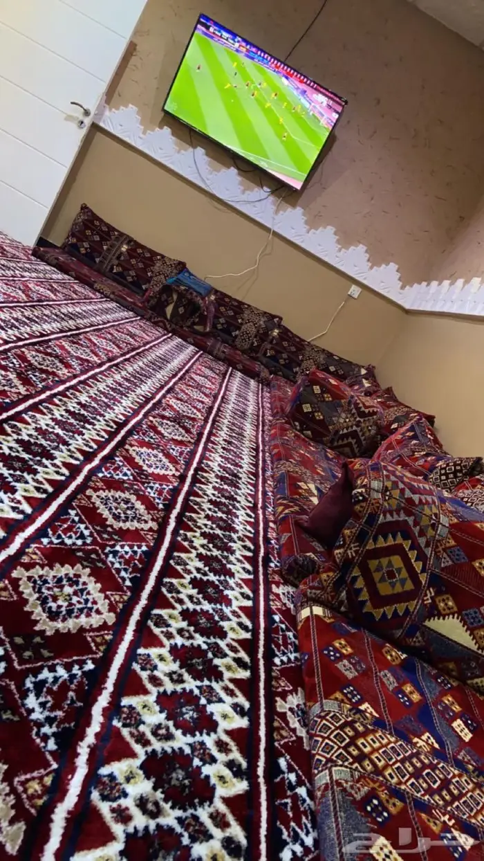 استراحه قسمين نظيفه وداخلها مسبح كبير بسخان والعاب اطفال 9