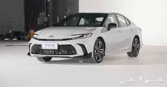 كامري 2025 E ستاندر لون فضي هايبرد 0