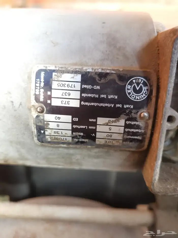 مكينة مصعد 6