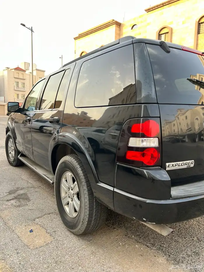 فورد اكسبلور 2009 مالك واحد ليست للبيع 2
