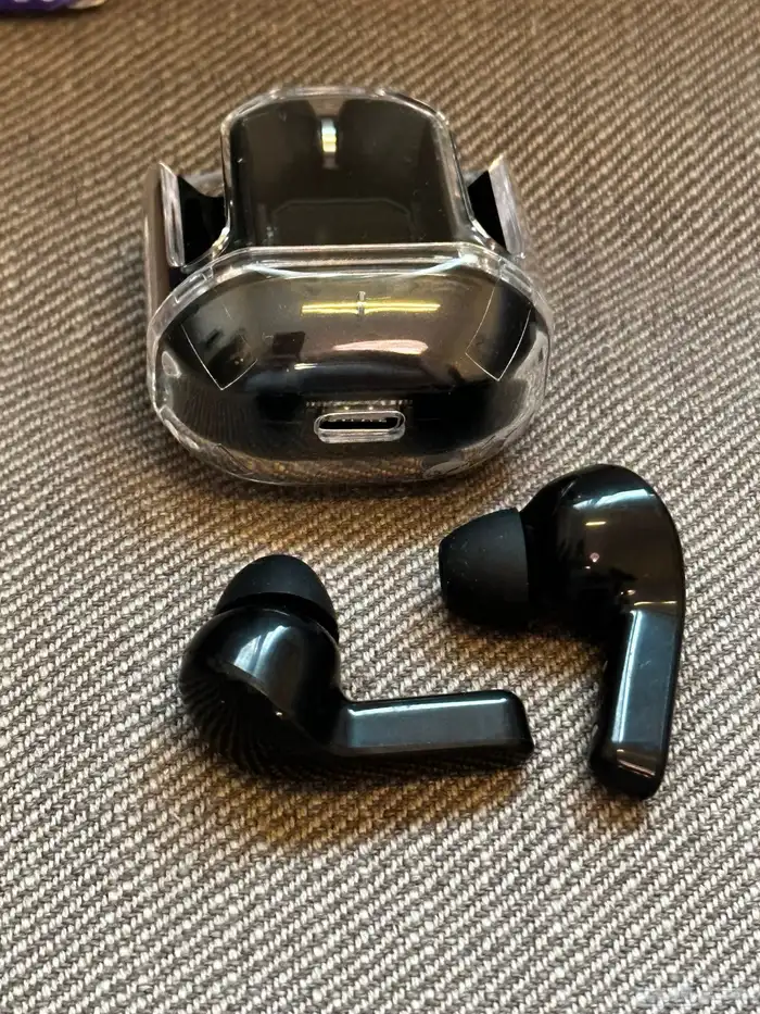 سماعات بلوتوث ايربودز 3