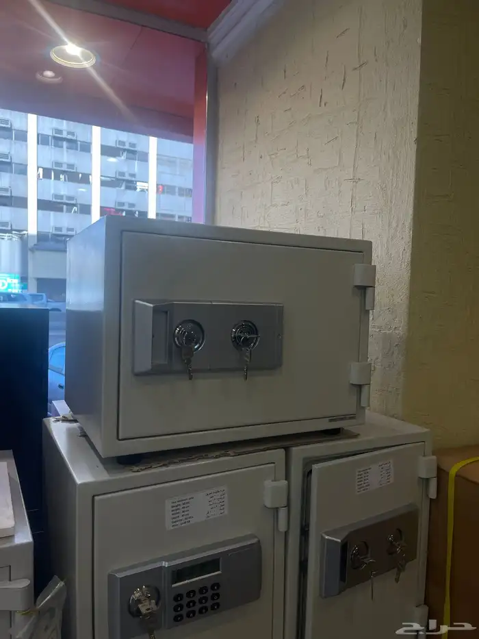 خزنة نقود ( توصيل مجانا 28