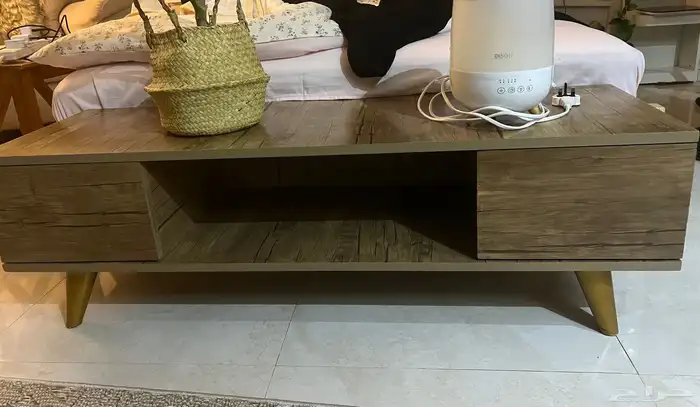 طاوله تلفزون   ستاند يصلح للبيانو وغيره   طاوله للكمبيوتر 1