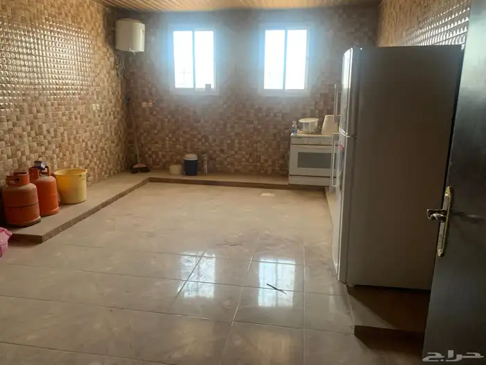 استراحه كبيره للبيع بالدوادمي 15