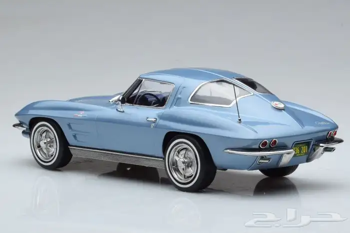 مجسم شيفرولية كورفيت ستنقراي 4