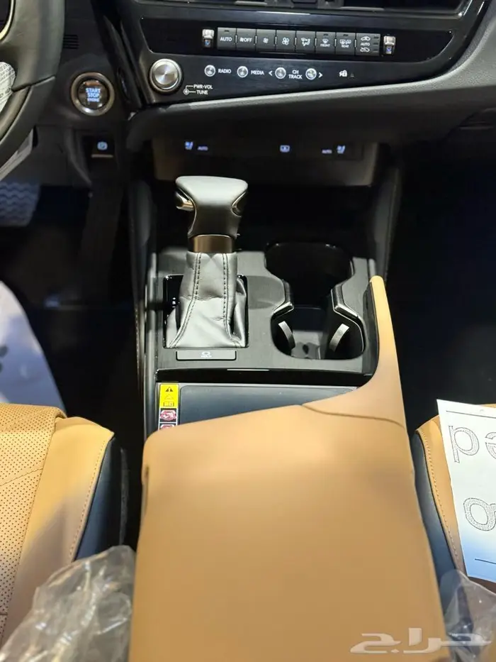 لكزس ES350 CC بنزين 6 سلندر 2025 11