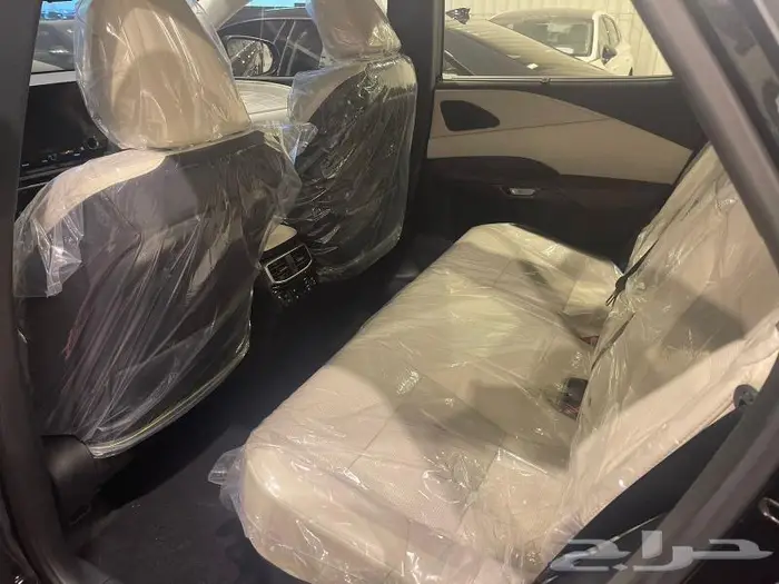 لكزس RX350 BB 2025 ( لون اسود وتيتانيوم داخلي اسبريسو ) 7