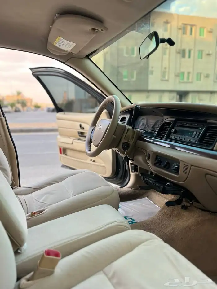 فورد 2011 سعودي نظيف جدا (تم البيع) 44