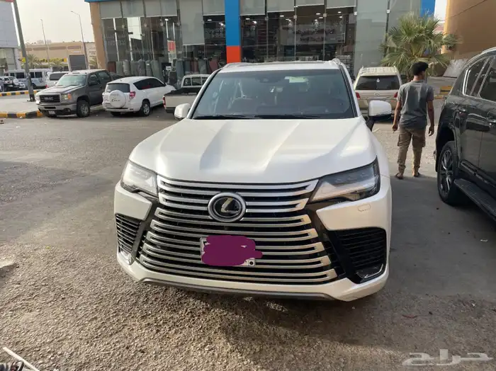 ترهيم لكزس من بي بي الى اف سبورت 2023 1