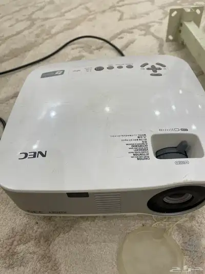 NEC NP905 Projector بروجكتر كبير للعرض السينمائي 1