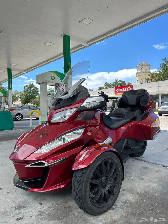 2015 can am spyder 12