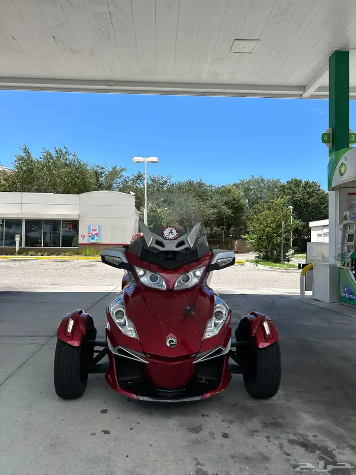 2015 can am spyder 21