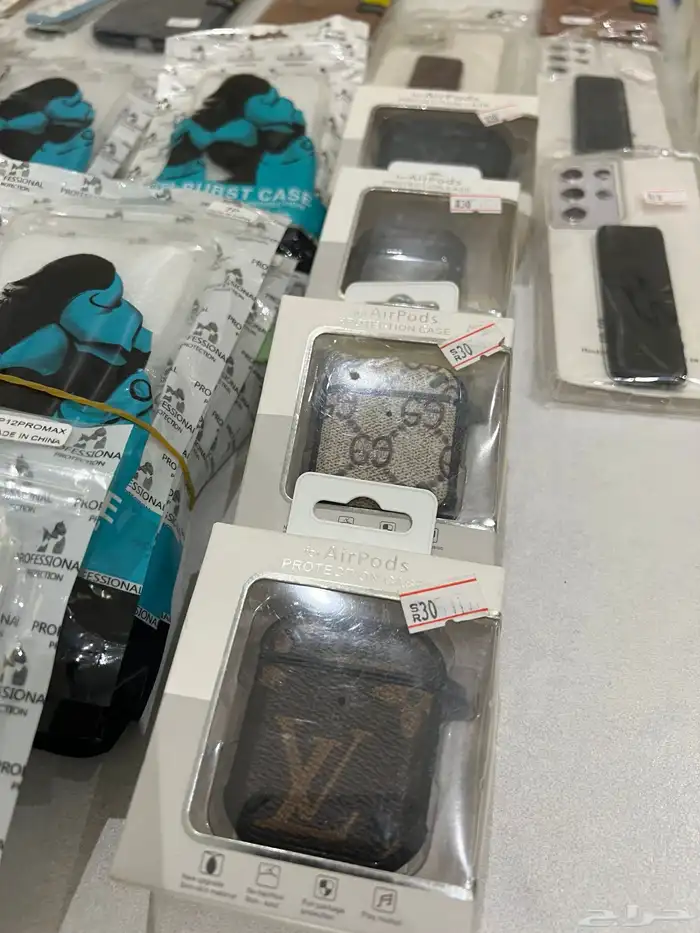 اكسسورارات جوالات وشواحن وكفرات جوالات واستئيكرات ضد الكسر 7