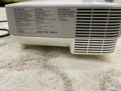 NEC NP905 Projector بروجكتر كبير للعرض السينمائي 4