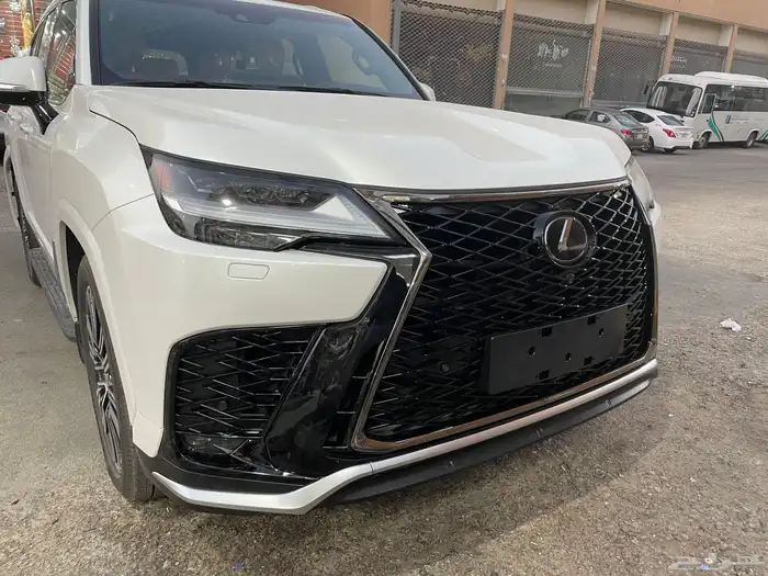 ترهيم لكزس من بي بي الى اف سبورت 2023 6