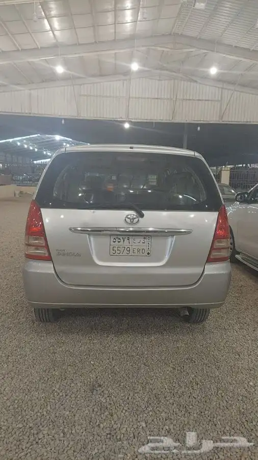 تويوتا انوفا 4