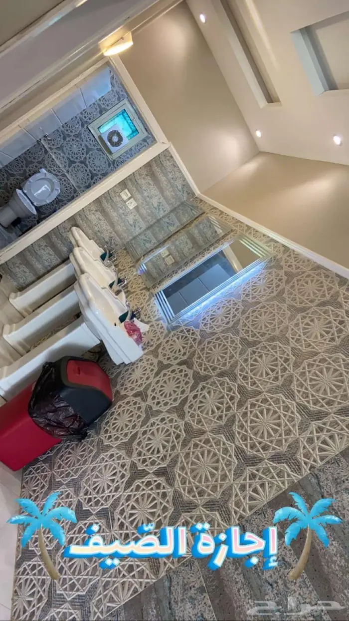 استراحه قسمين واسعه ونظيفه ومسبح كبير بسخان 33