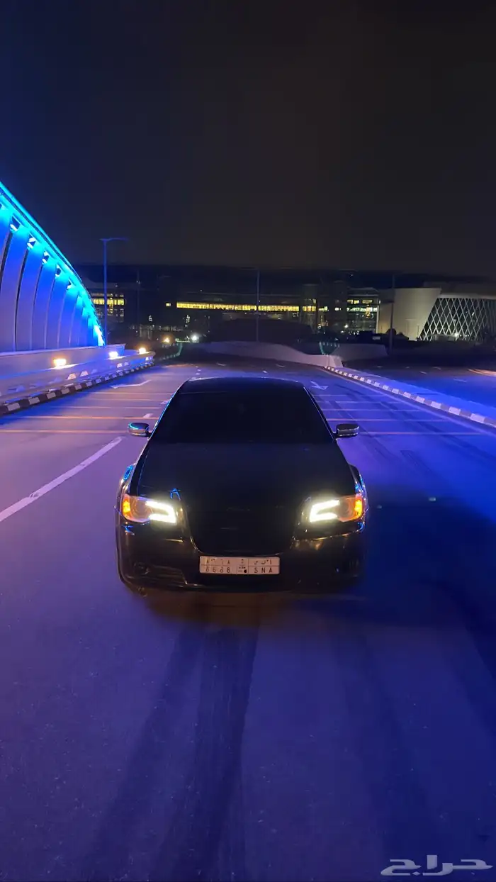 كرايسلر اسود بلاك ايدشن للبيع الحد 20 3