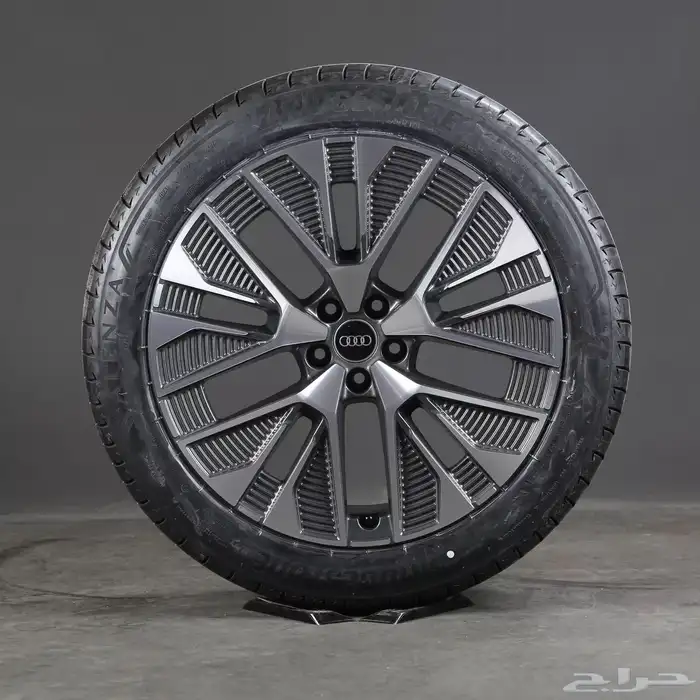 جنوط اودي Q8 مقاس 22 و21 موديل 2025 7