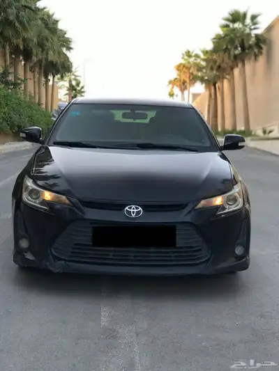 للبيع تويوتا زيلاس (( مباعه )) 1