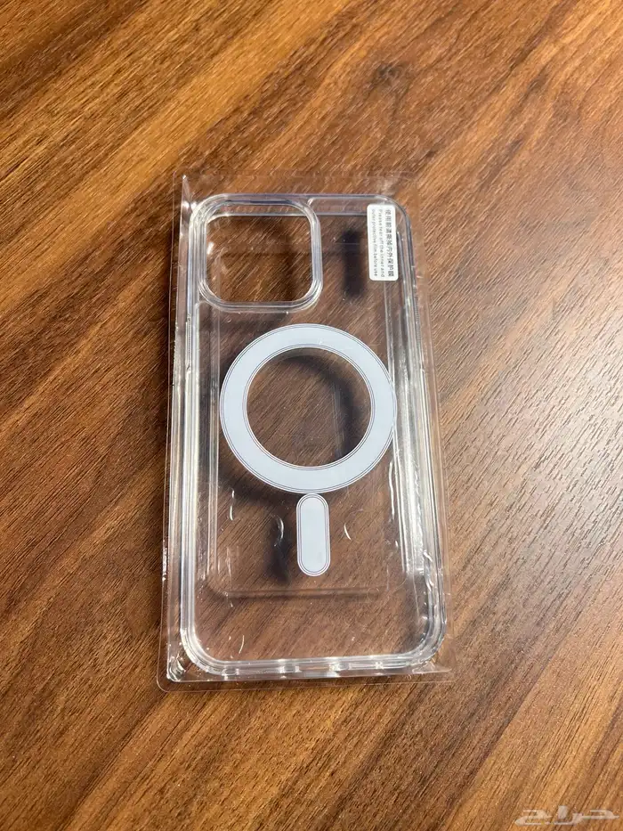 كفرات ايفون 15 سيلكون بشعار ابل طبق الاصل بجودة وسعر مميز 8