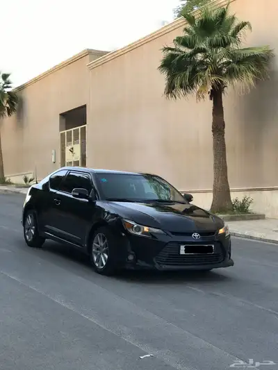 للبيع تويوتا زيلاس (( مباعه )) 2