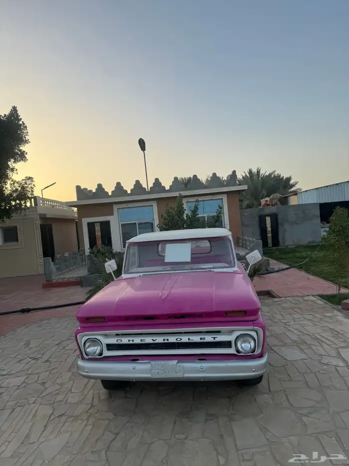 سياره تراثيه كلاسيكيه تم البيع 1