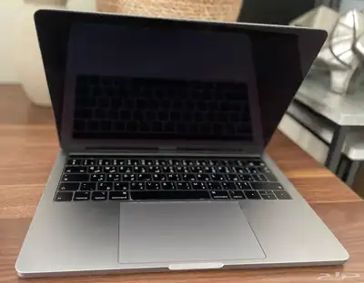 للبيع 13 انش ماك بوك برو 2019 MacBook 2