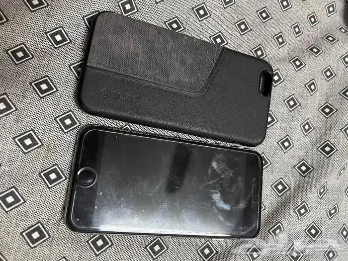 للبيع جوال ايفون 6s استخدام قطع غيار 7