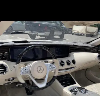 2019 مرسيدس S560 12
