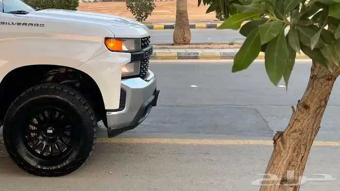 للبيع سلفرادو 2020 ( دبل ) 10