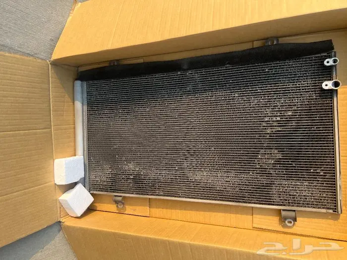 للبيع قطع غيار تويوتا كامري موديل 2016 0