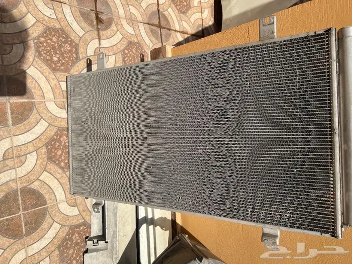 للبيع قطع غيار تويوتا كامري موديل 2016 1