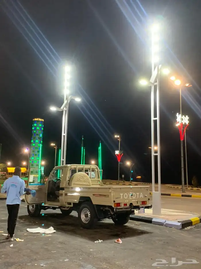 مجسمات اليوم الوطني السعودي 73